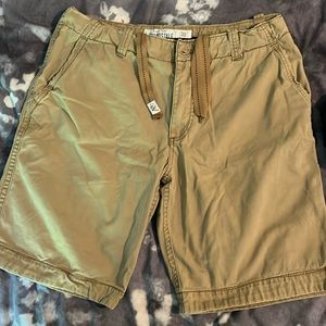 Khaki and black bundle barely worn Aeropostale men’s shorts